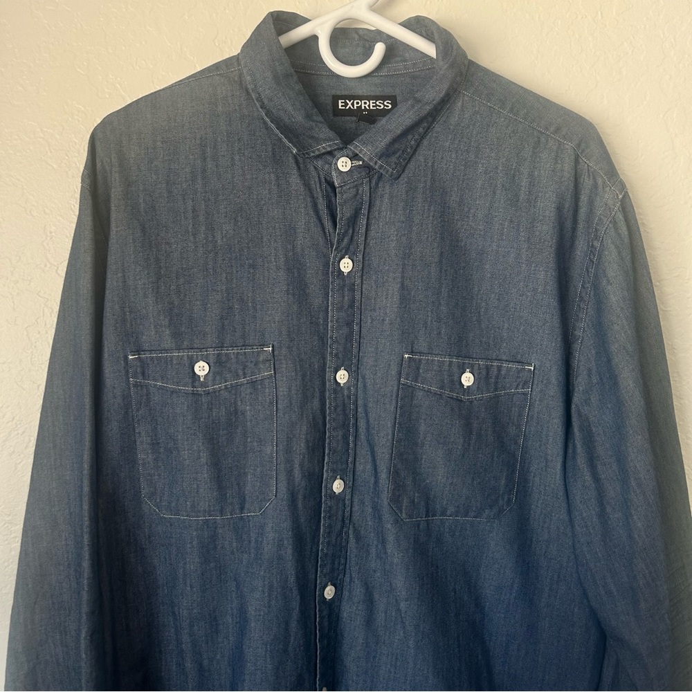 Express Men’s XL Blue Denim Button Up Long Sleeve Casual Shirt